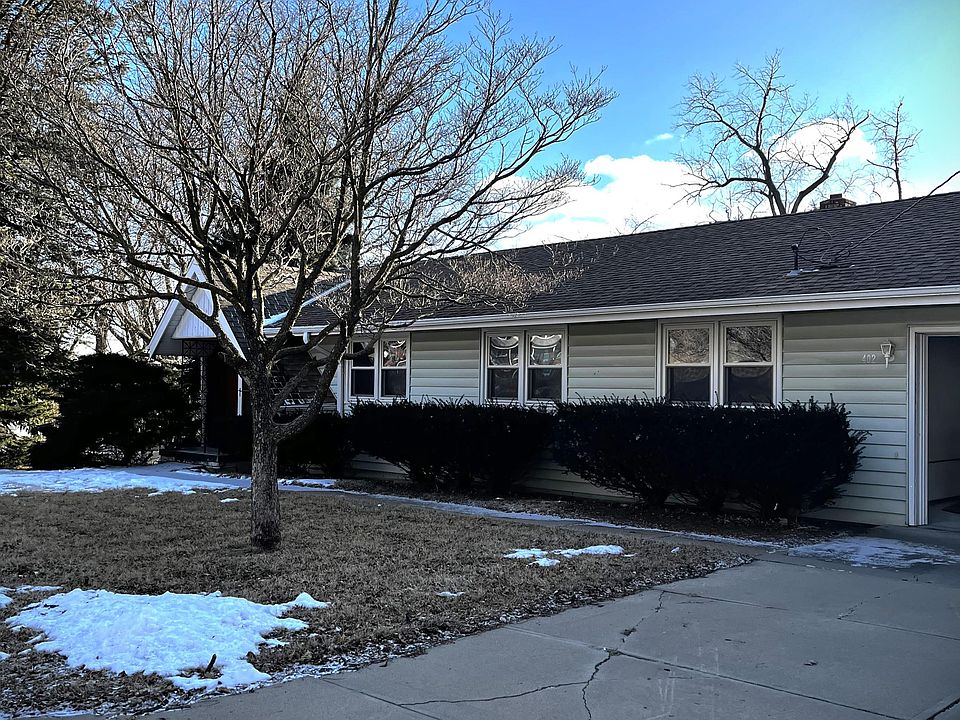 1st image of 402 Lorraine Dr