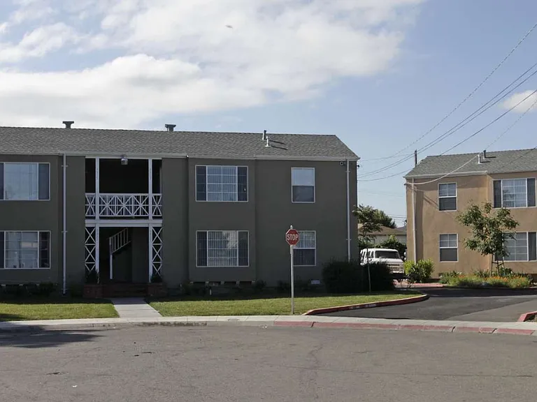 Garden Villas — Photo 4