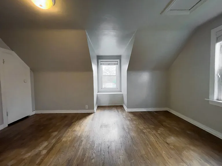 1408 N Mann Ave — Photo 25