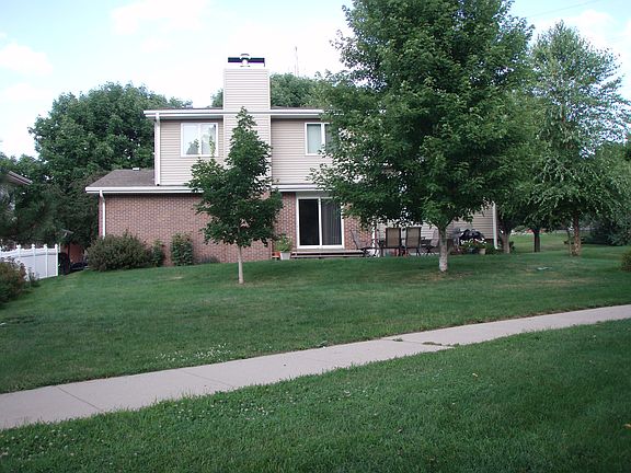 back of house faces west