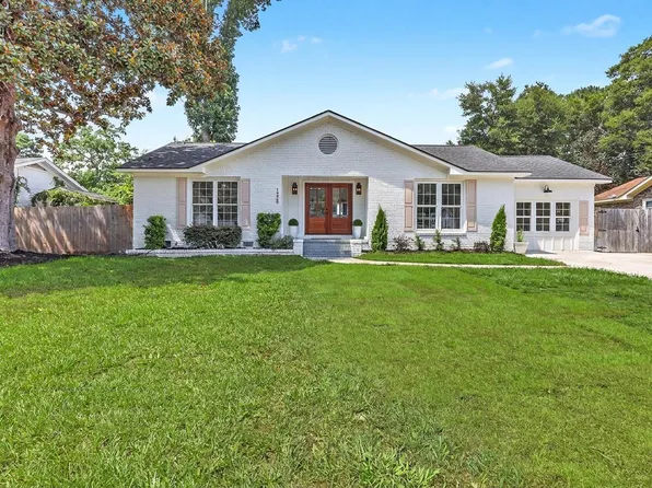 1228 Oakcrest Dr, Charleston, SC 29412