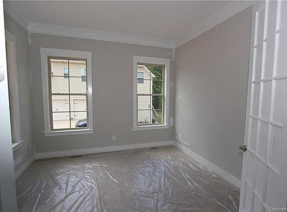 5th image of 680 Kenway Loop #26