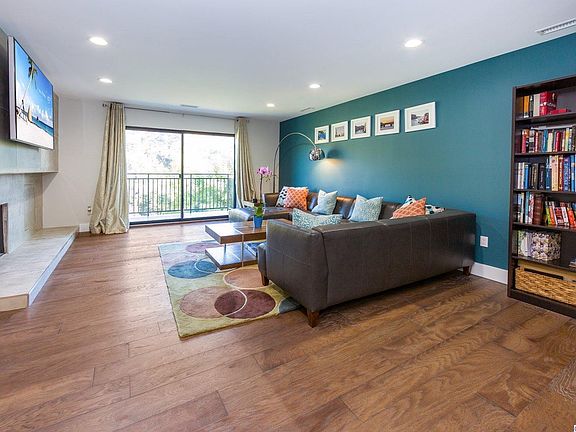 4th image of 2926 Graceland Way