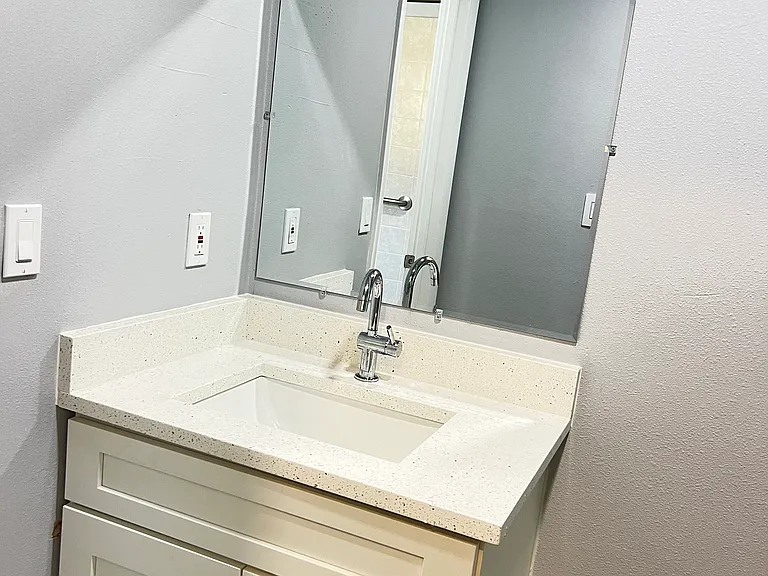 10508 Montpelier Cir — Photo 24