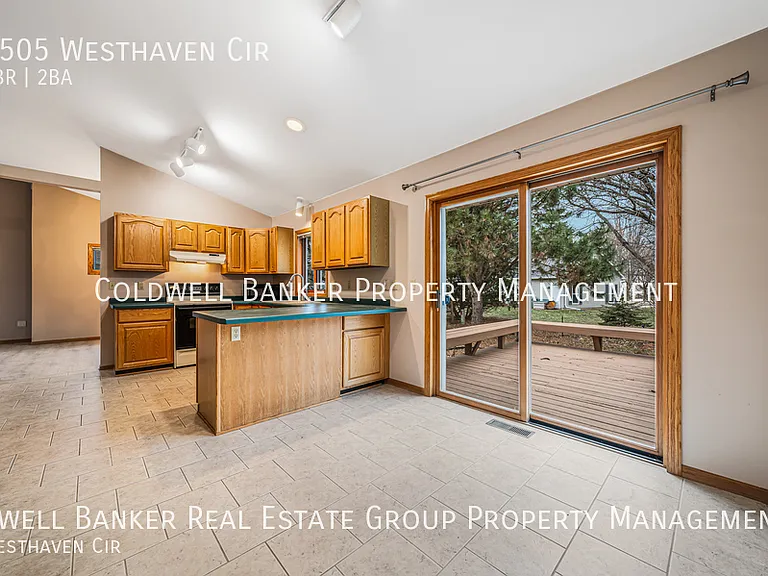 1505 Westhaven Cir — Photo 12