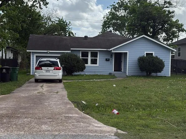 4702 Majestic St, Houston, TX 77026