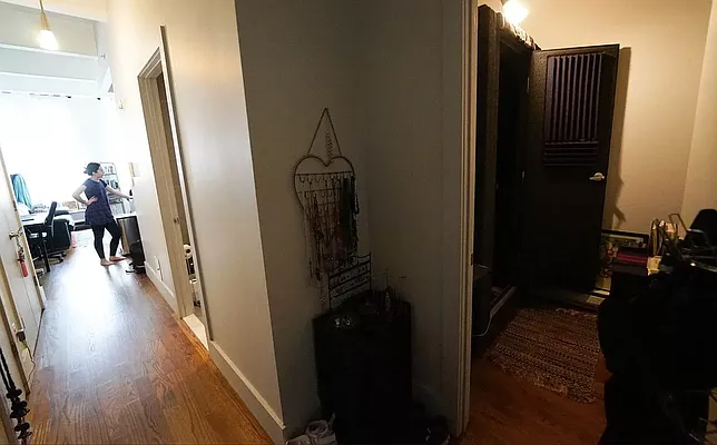 Rented by City Vista Inc | media 54