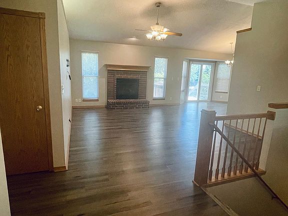 3rd image of 10518 E Mainsgate Ct