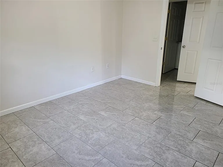 4802 51st St W #602 — Photo 9