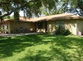 77 Michelle Dr, Del Rio, TX 78840