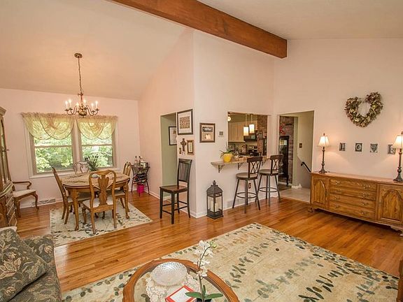 5th image of 7062 Ashlawn Dr
