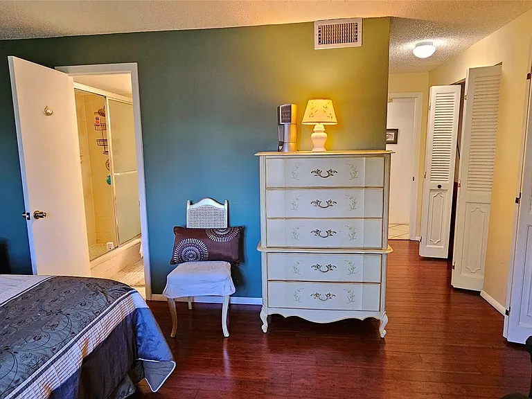 121 SE 3rd Ave #106 — Photo 21
