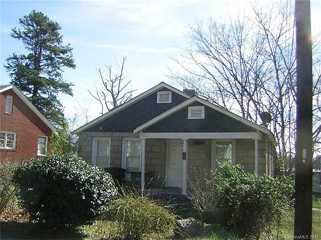 2nd image of 123 Johndy Ave