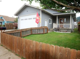 1849 Elm Ave, Reedsport, OR 97467