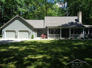 1990 Kennely Rd, Saginaw, MI 48609