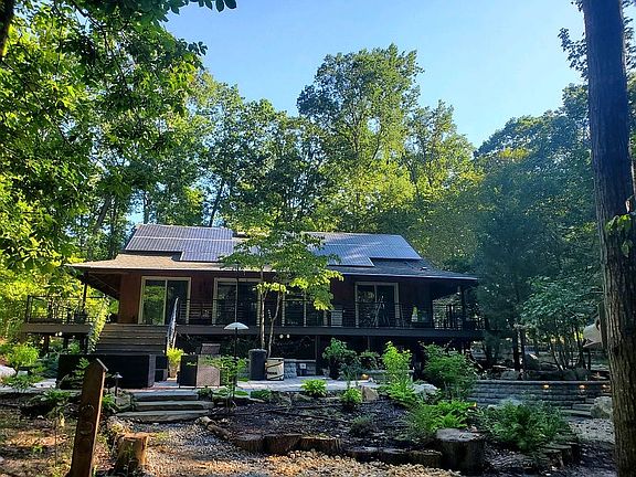 Rooftop solar power system