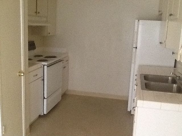 2nd image of 737 S Adler Ave APT 103