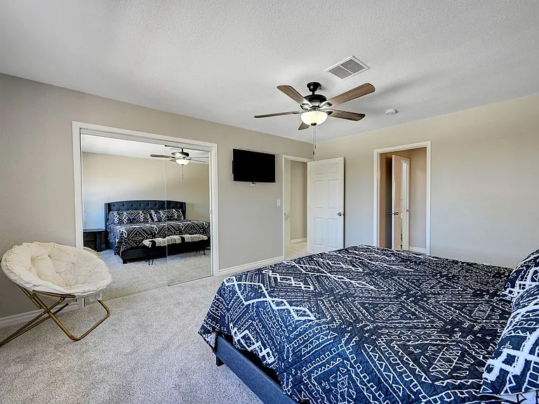 2247 Marlboro Dr — Photo 38