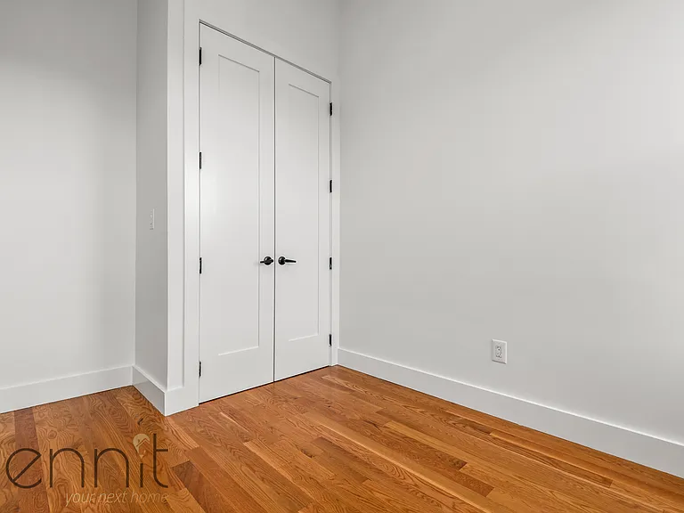 638 Wilson Ave #2L — Photo 10