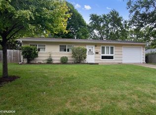 45 Whitney Way, Montgomery, IL 60538