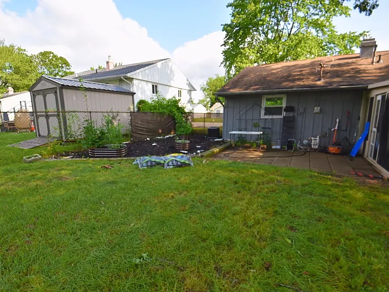 1330 Southlea Dr — Photo 18