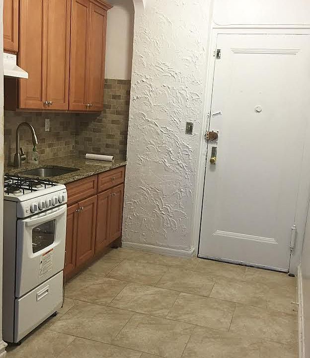 2nd image of 10824 71st Ave APT 6J