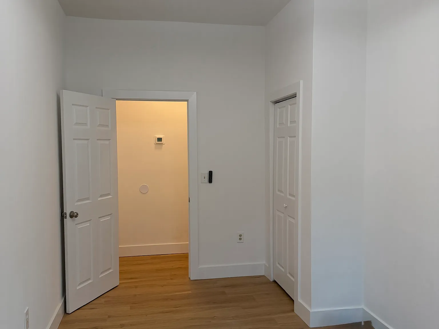 2 bed, $2,500 — Photo 2