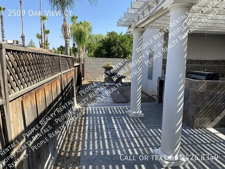 2509 Oak View Ct — Photo 39
