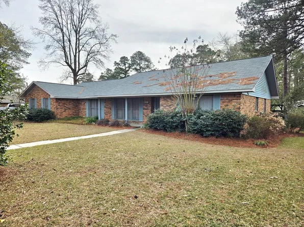 103 Foxfire Dr, Dothan, AL 36301