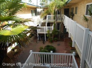 1303 Walnut Ave APT 5, Huntington Beach, CA 92648
