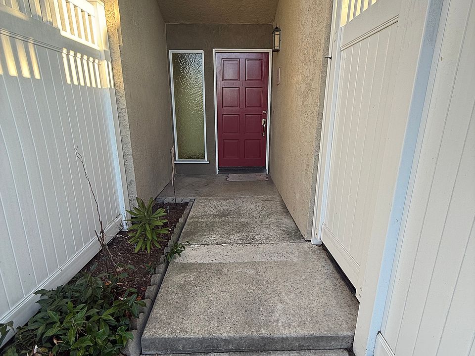 1st image of 380 W Wilson St APT B-102