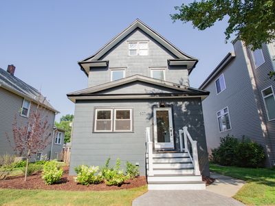 807 S Taylor Ave, Oak Park, IL, 60304
