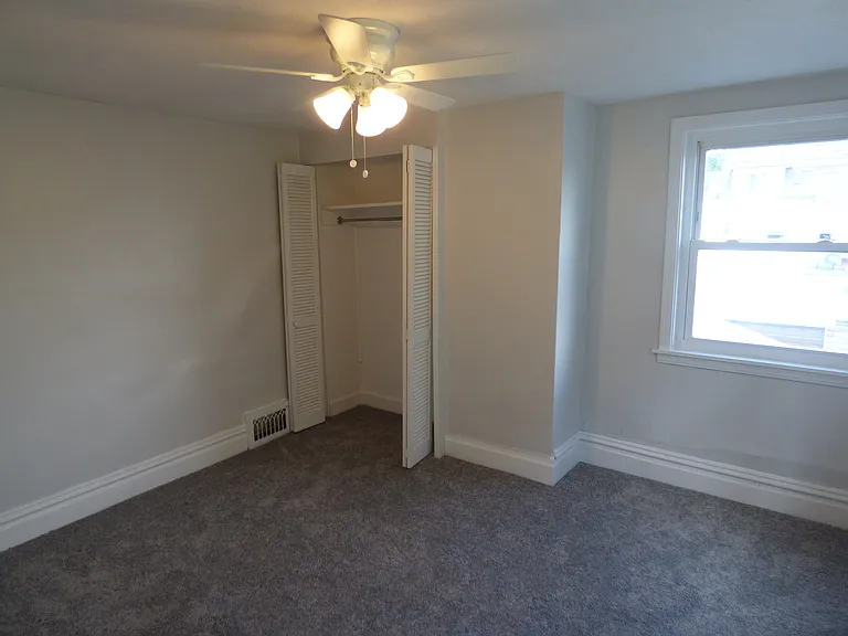 406 Grove St — Photo 12