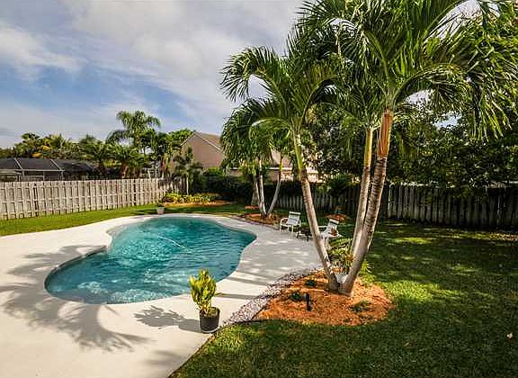4th image of 3119 SW Captiva Ct