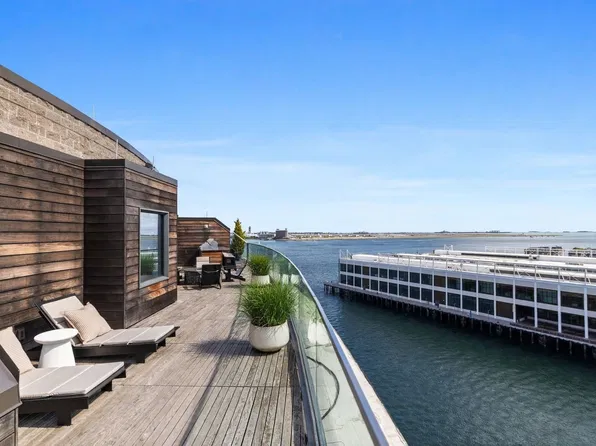 300 Pier 4 Blvd #Phj, Boston, MA 02210