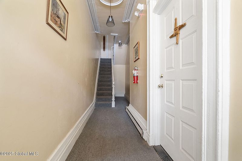 4th image of 54 Westerlo Street #21