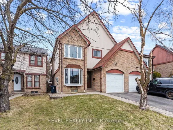 35 Bigham Cres, Toronto, ON M9C 5C5