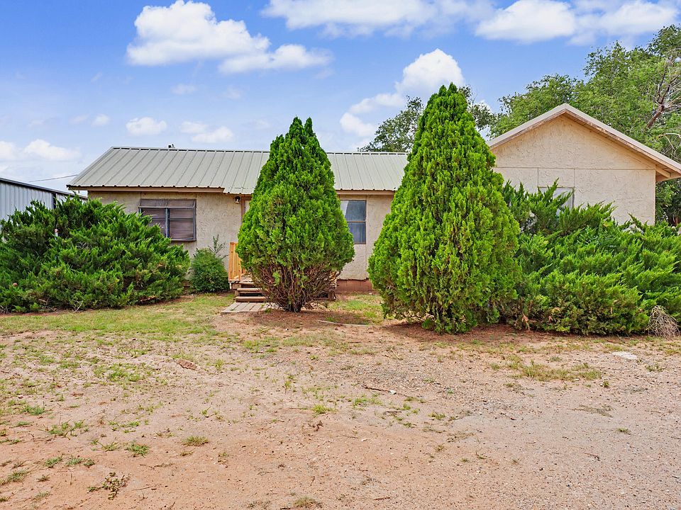 1st image of 716 Robinson Cir