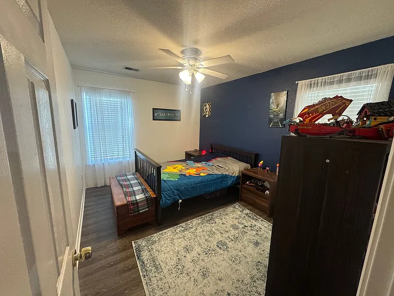 193 University Pkwy — Photo 26