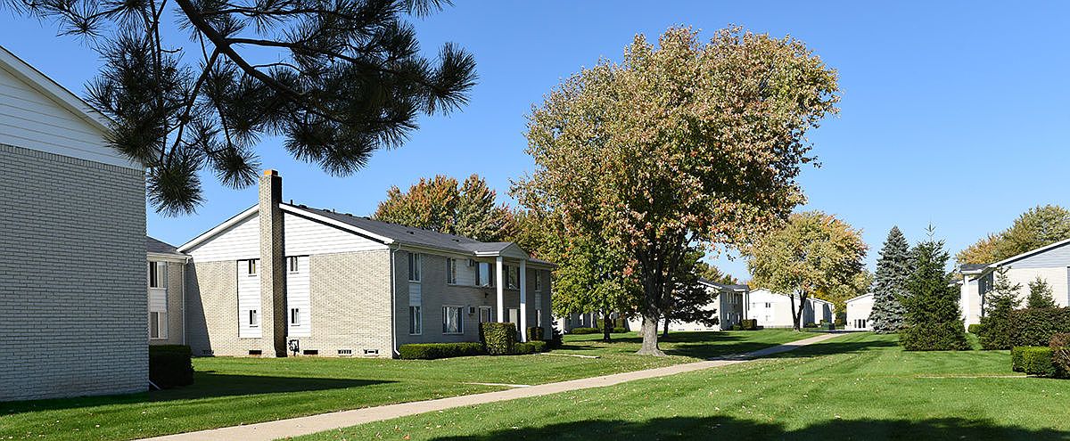 8348 Eighteen Mile Rd # 8330-102, photo 11