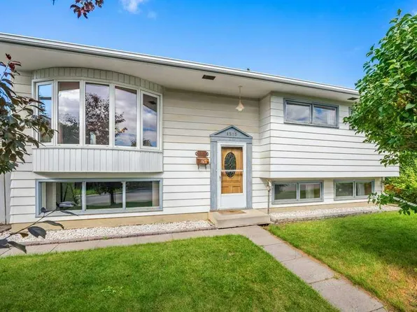 4515 E Norquay Dr NW, Calgary, AB T2K 2K9