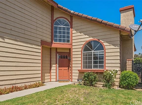 3rd image of 2334 Norte Vista Dr