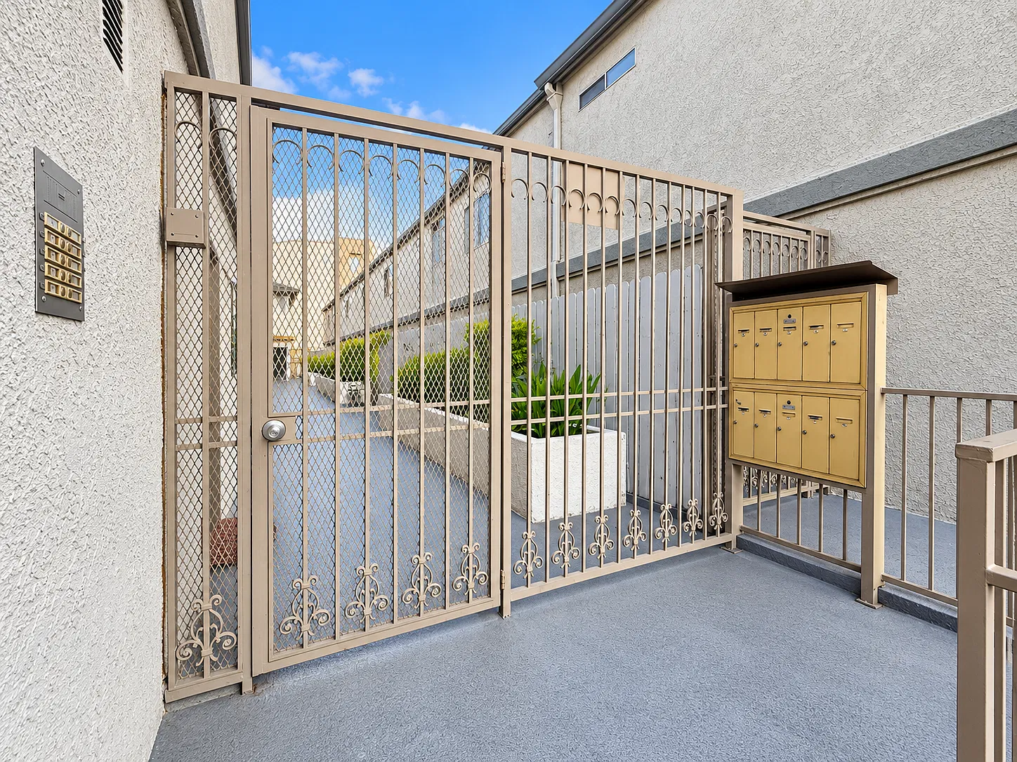 2 bed, 965 sqft, $2,650 — Photo 4