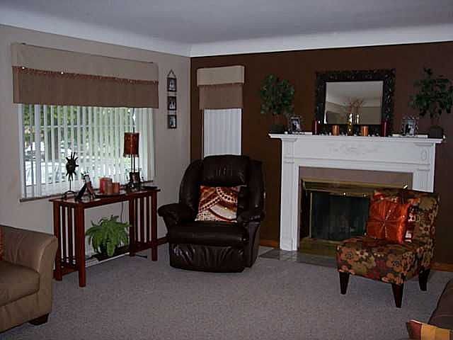 2nd image of 527 Sylvandale Ave