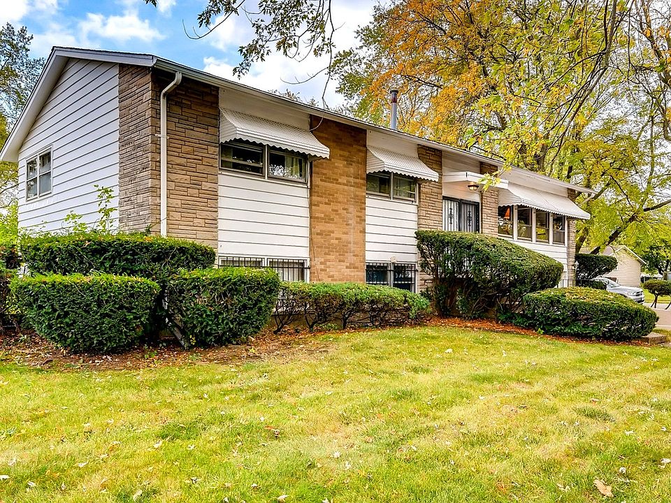 1st image of 2808 Cherrywood Ln