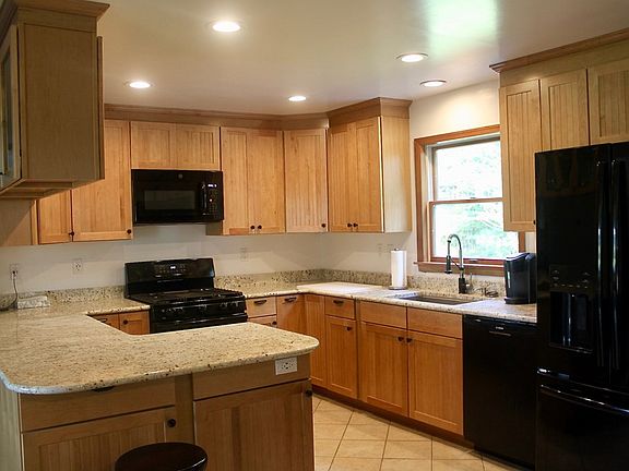 5th image of 9355 Milton Ames Dr