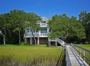180 Comfort Ln, Pawleys Island, SC 29585