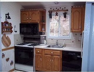 5th image of 796 Cedarwood Dr