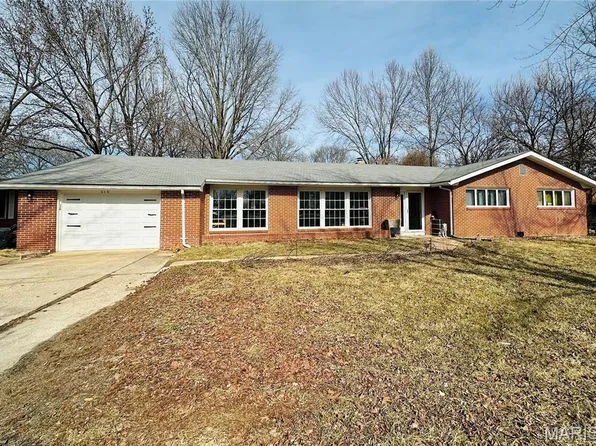 515 W James Blvd, Saint James, MO 65559