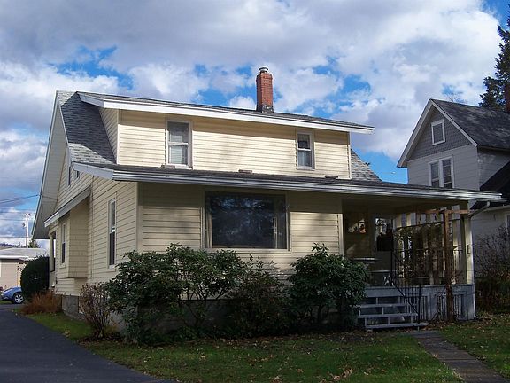 3rd image of 20 Fancher Ave